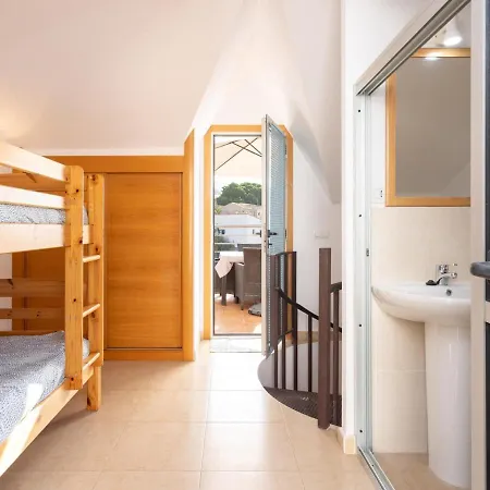 Duplex Tranquilo Cerca De La Playa, 2 Terrazas, Estacionamiento Gratuito - Es-279-16 *