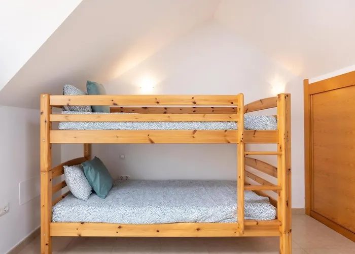 Duplex Tranquilo Cerca De La Playa, 2 Terrazas, Estacionamiento Gratuito - Es-279-16 * ギア・デ・イソラ