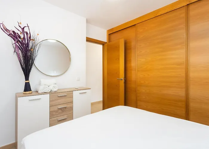 Duplex Tranquilo Cerca De La Playa, 2 Terrazas, Estacionamiento Gratuito - Es-279-16 *