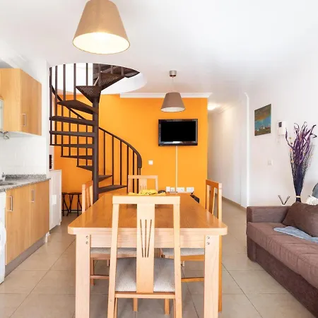 Apartment Duplex Tranquilo Cerca De La Playa, 2 Terrazas, Estacionamiento Gratuito - Es-279-16 *