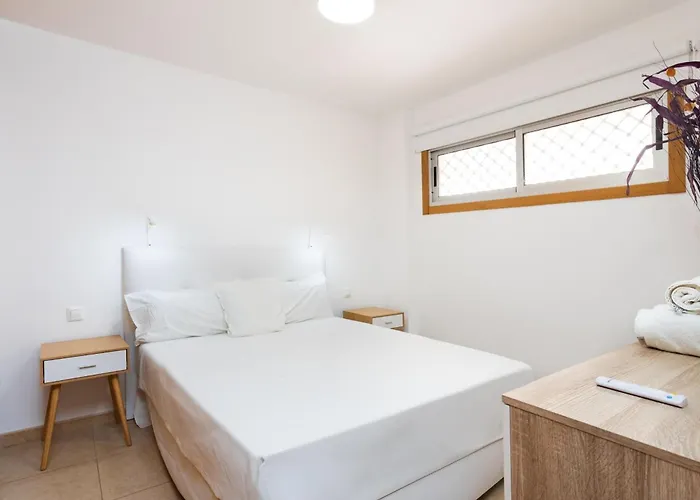 Apartman Duplex Tranquilo Cerca De La Playa, 2 Terrazas, Estacionamiento Gratuito - Es-279-16 *